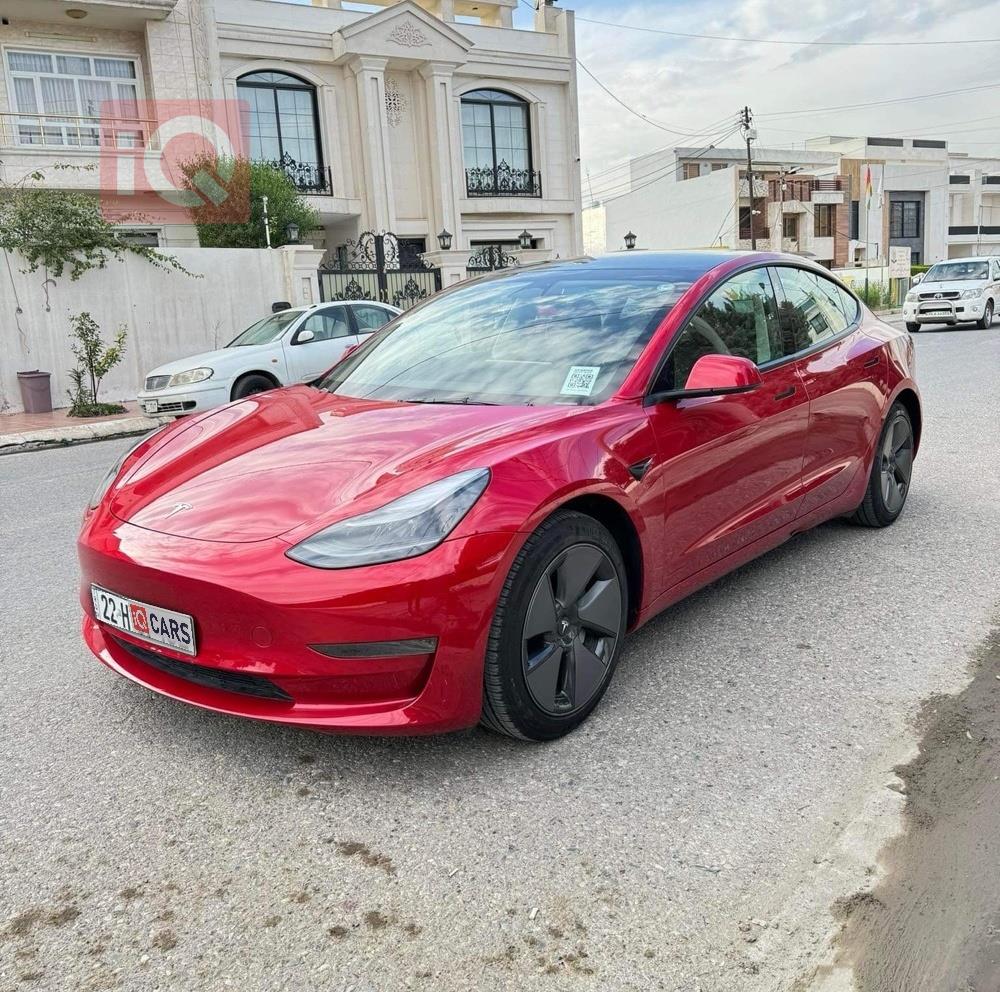 تسلا موديل 3